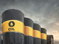 沙特自愿减产提振油价，或是OPEC+大幅减产的第一步！