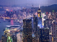 陈茂波：香港正积极推动“智慧港口”的建设
