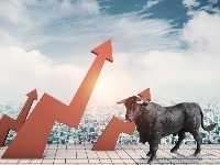本周港股牛股 | 汽车板块持续活跃！小鹏汽车年内累涨四成；自有APP首次直播！东方甄选周涨超10%