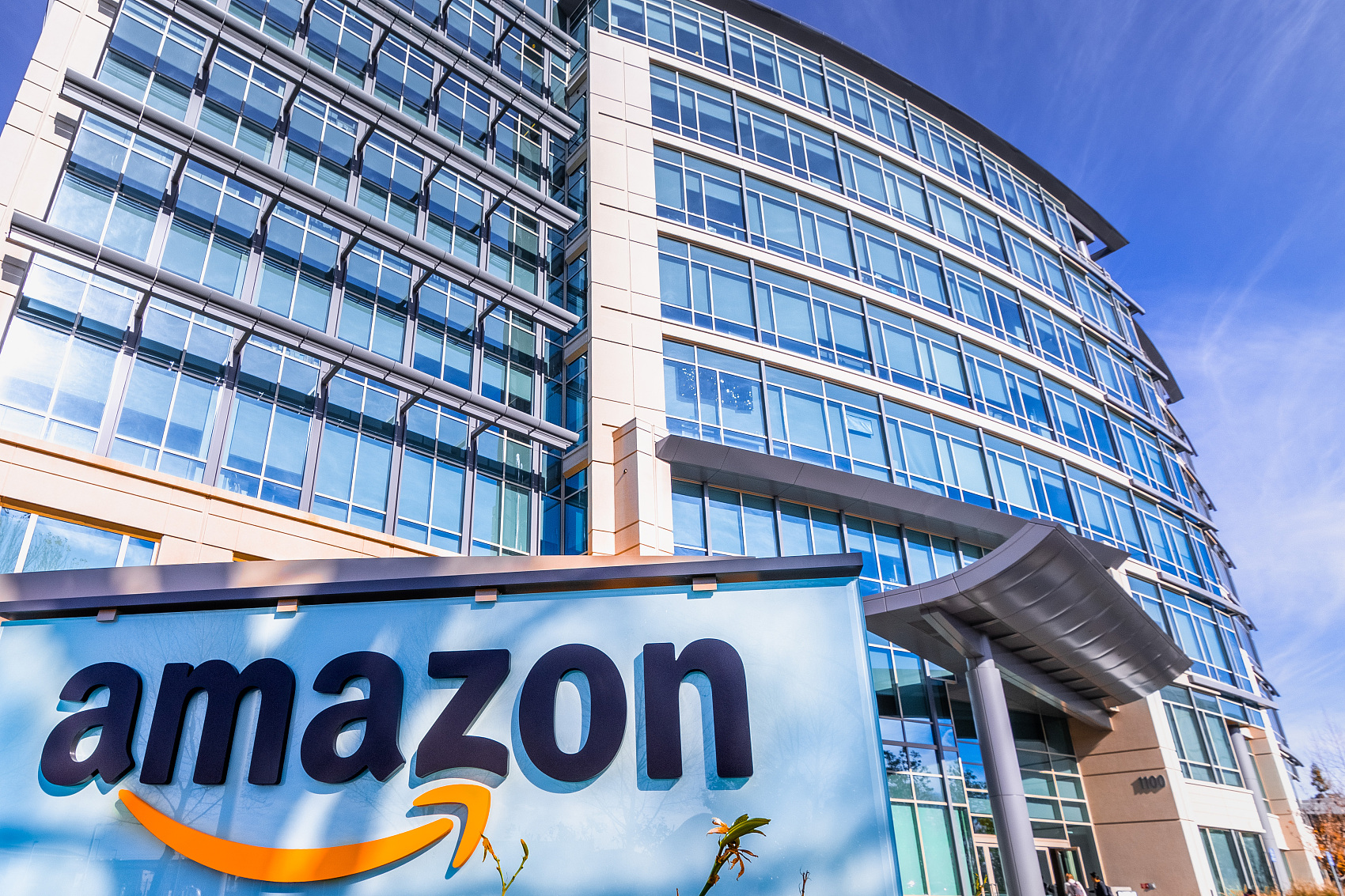 Earnings Preview | Amazon Awaits Removal of ‘AI Laggard’ Label as Advertising Business Emerges as Potential Dark Horse Earnings Preview | Amazon Awaits Removal of ‘AI Laggard’ Label as Advertising Business Emerges as Potential Dark Horse