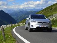 跳票9年终于要飞了？特斯拉携手SpaceX，最快本月发布“冷气推进”Roadster