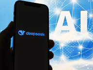 网友热议DeepSeek Harness：“自进化软件”的雏形