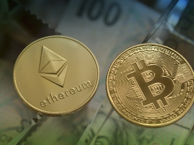 币圈等待美政府开门放水，当前博弈窗口期进展如何？