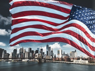 美股早市 | 三大指数涨跌不一，道指涨0.88%再创新高；明星科技股走势分化，AMD涨超8%，特斯拉跌超1%；核电股走高，Oklo涨超10%，SMR、UUUU涨超3%