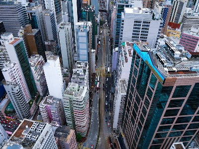 港股午后涨势不歇！恒指涨近2.5%，科指涨逾2.1%