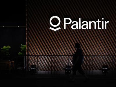 Palantir重返华尔街买入名单：股价自高点回调38%后获分析师集体翻多