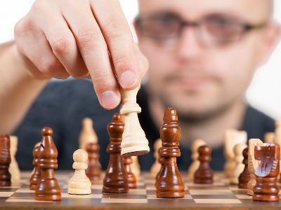 OpenAI vs Anthropic，“最强AI”的财报究竟如何？