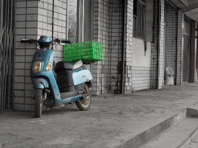 超威动力涨超10%，多家知名企业已布局钠电池领域，公司已推出钠离子电池等系列产品