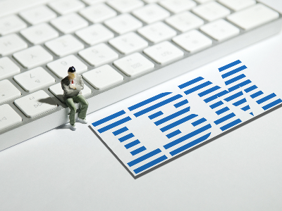 IBM业绩爆雷大跌带崩软件板块，AI算力硬件虹吸企业预算，“软件股末日论”再起？