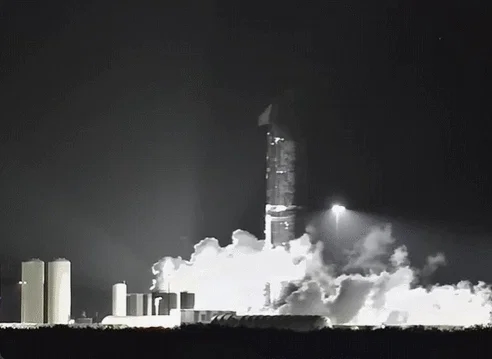 (Starship 36在第十次试飞前的测试中爆炸)
